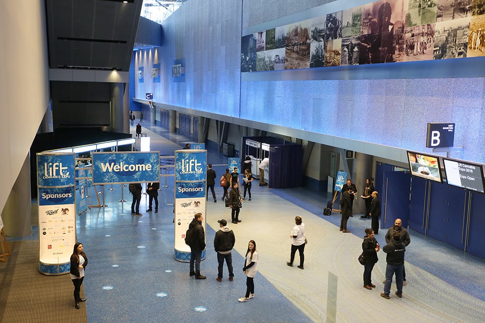 Lift Cannabis Expo — LEVY show build, photo 07.